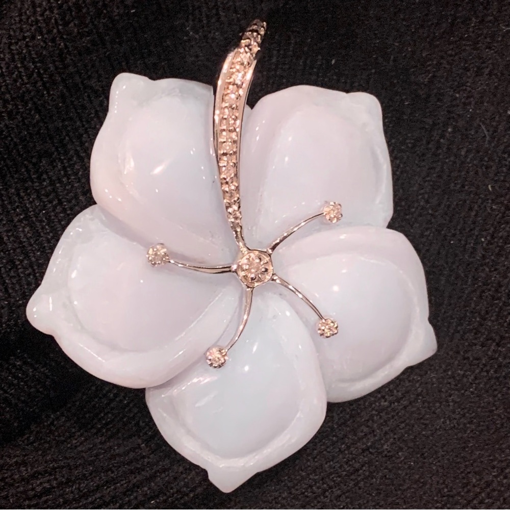 Lavender/Blue Jade Poppy Enhancer with White Gold & Diamonds for Necklace - Picture 7 of 10
